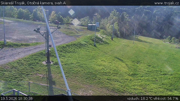 Skiareál Troják - Otočná kamera, svah A - 19.5.2026 v 18:30