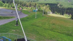Skiareál Troják - Otočná kamera, svah A - 12.6.2026 v 10:30 Skiareál Troják - Otočná kamera, svah A - 12.6.2026 v 10:30