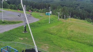 Skiareál Troják - Otočná kamera, svah A - 12.6.2026 v 18:00 Skiareál Troják - Otočná kamera, svah A - 12.6.2026 v 18:00