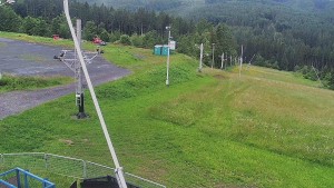 Skiareál Troják - Otočná kamera, svah A - 13.6.2026 v 08:30