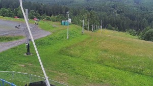 Skiareál Troják - Otočná kamera, svah A - 13.6.2026 v 13:30