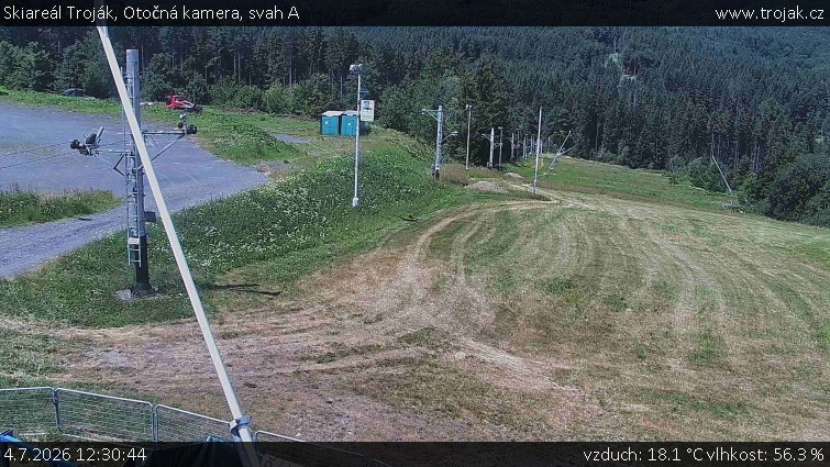 Skiareál Troják - Otočná kamera, svah A - 4.7.2026 v 12:30