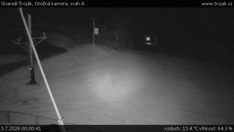 Skiareál Troják - Otočná kamera, svah A - 5.7.2026 v 00:00