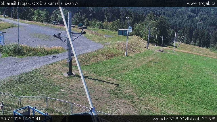 Skiareál Troják - Otočná kamera, svah A - 30.7.2026 v 14:30