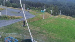 Skiareál Troják - Otočná kamera, svah A - 31.7.2026 v 05:30