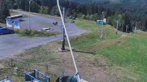 Ośrodek narciarski Troják - Obrotowa kamera, stok A - 8.8.2026 v 13:30 Ośrodek narciarski Troják - Obrotowa kamera, stok A - 8.8.2026 v 13:30