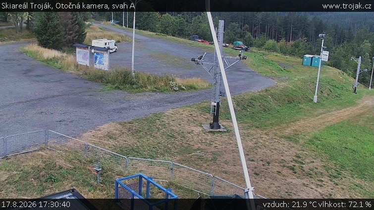 Skiareál Troják - Otočná kamera, svah A - 17.8.2026 v 17:30