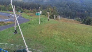 Ośrodek narciarski Troják - Obrotowa kamera, stok A - 23.9.2026 v 07:30 Ośrodek narciarski Troják - Obrotowa kamera, stok A - 23.9.2026 v 07:30