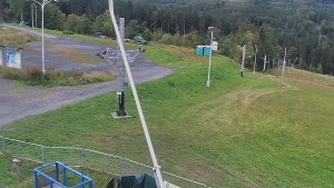 Ośrodek narciarski Troják - Obrotowa kamera, stok A - 23.9.2026 v 12:00 Ośrodek narciarski Troják - Obrotowa kamera, stok A - 23.9.2026 v 12:00