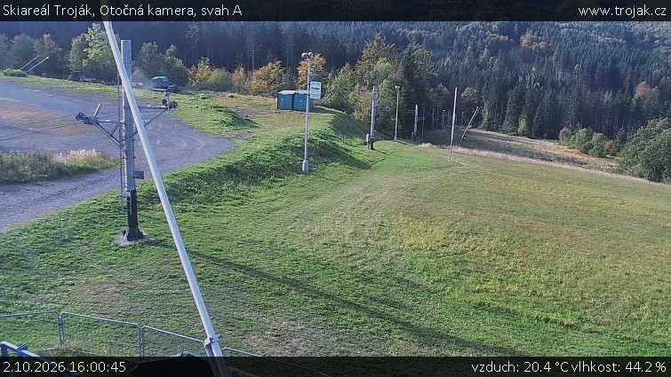 Skiareál Troják - Otočná kamera, svah A - 2.10.2026 v 16:00