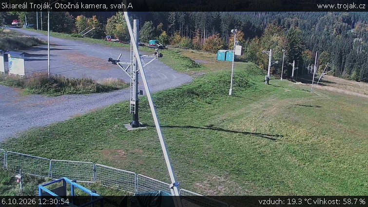 Skiareál Troják - Otočná kamera, svah A - 6.10.2026 v 12:30