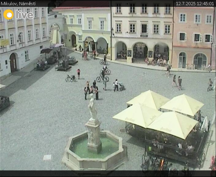 Město Mikulov - Mikulov, Náměstí - 12.7.2025 v 12:45 Město Mikulov - Mikulov, Náměstí - 12.7.2025 v 12:45