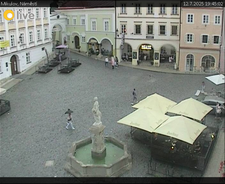 Město Mikulov - Mikulov, Náměstí - 12.7.2025 v 19:45 Město Mikulov - Mikulov, Náměstí - 12.7.2025 v 19:45