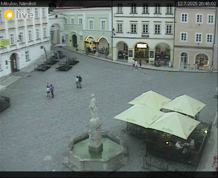 Město Mikulov - Mikulov, Náměstí - 12.7.2025 v 20:45 Město Mikulov - Mikulov, Náměstí - 12.7.2025 v 20:45
