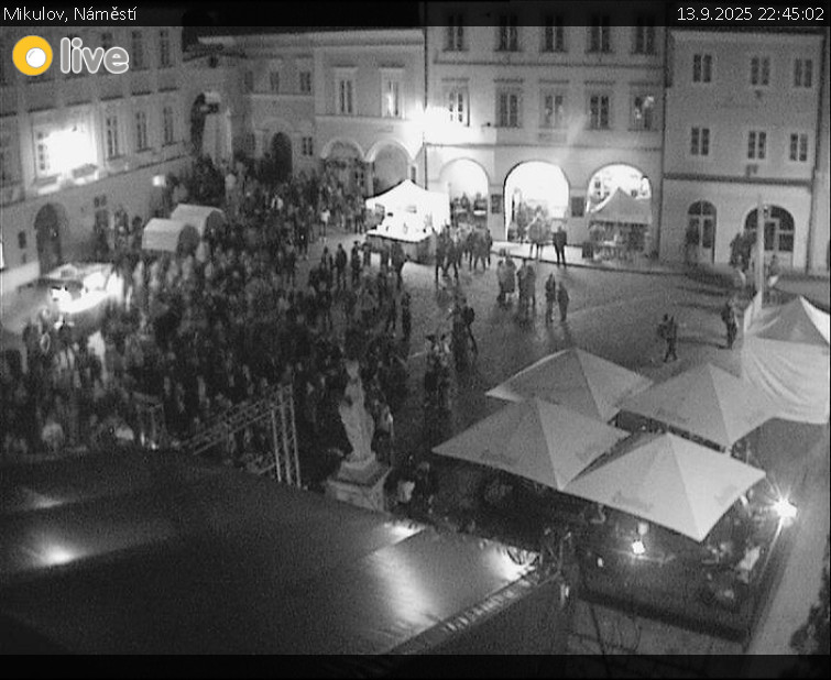 Město Mikulov - Mikulov, Náměstí - 13.9.2025 v 22:45 Město Mikulov - Mikulov, Náměstí - 13.9.2025 v 22:45