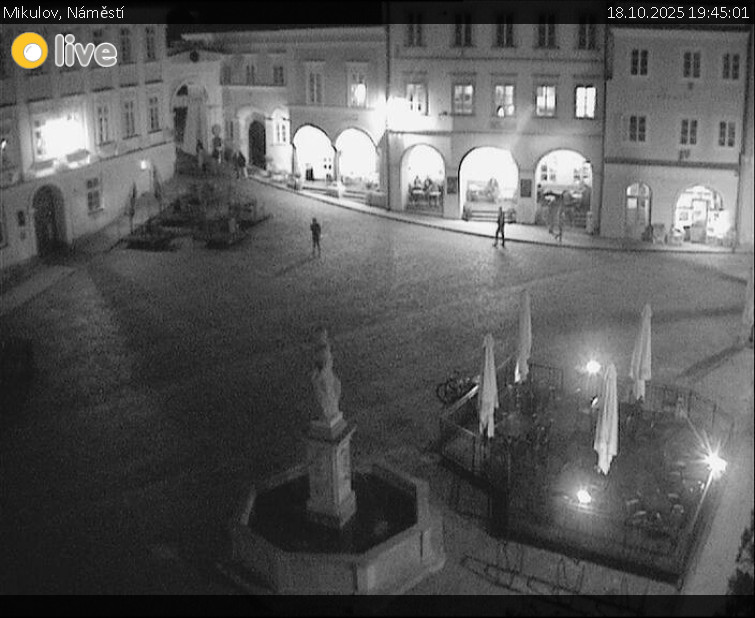 Město Mikulov - Mikulov, Náměstí - 18.10.2025 v 19:45 Město Mikulov - Mikulov, Náměstí - 18.10.2025 v 19:45