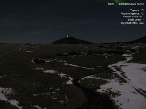 Luční bouda - Luční bouda, pramen Bílého Labe - 7.11.2025 v 00:45 Luční bouda - Luční bouda, pramen Bílého Labe - 7.11.2025 v 00:45