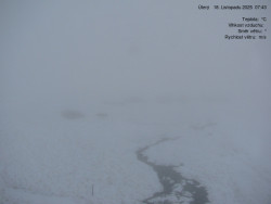 Luční bouda, pramen Bílého Labe