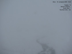 Luční bouda, pramen Bílého Labe