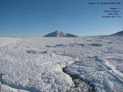 Luční bouda, pramen Bílého Labe