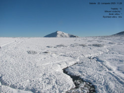 Luční bouda, pramen Bílého Labe