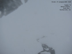 Luční bouda, pramen Bílého Labe