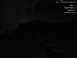 Luční bouda, pramen Bílého Labe