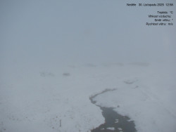 Luční bouda, pramen Bílého Labe