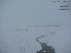 Luční bouda, pramen Bílého Labe