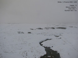 Luční bouda, pramen Bílého Labe