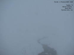 Luční bouda, pramen Bílého Labe