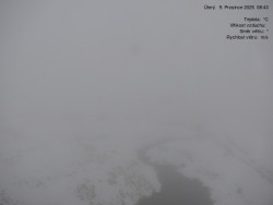 Luční bouda, pramen Bílého Labe