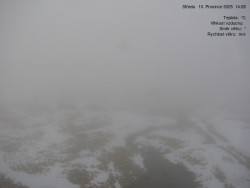 Luční bouda, pramen Bílého Labe