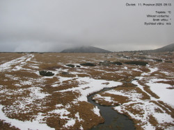 Luční bouda, pramen Bílého Labe