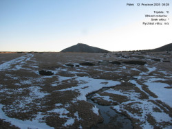 Luční bouda, pramen Bílého Labe