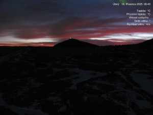 Luční bouda - Luční bouda, pramen Bílého Labe - 16.12.2025 v 06:45 Luční bouda - Luční bouda, pramen Bílého Labe - 16.12.2025 v 06:45