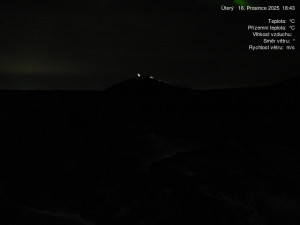 Luční bouda - Luční bouda, pramen Bílého Labe - 16.12.2025 v 18:45 Luční bouda - Luční bouda, pramen Bílého Labe - 16.12.2025 v 18:45