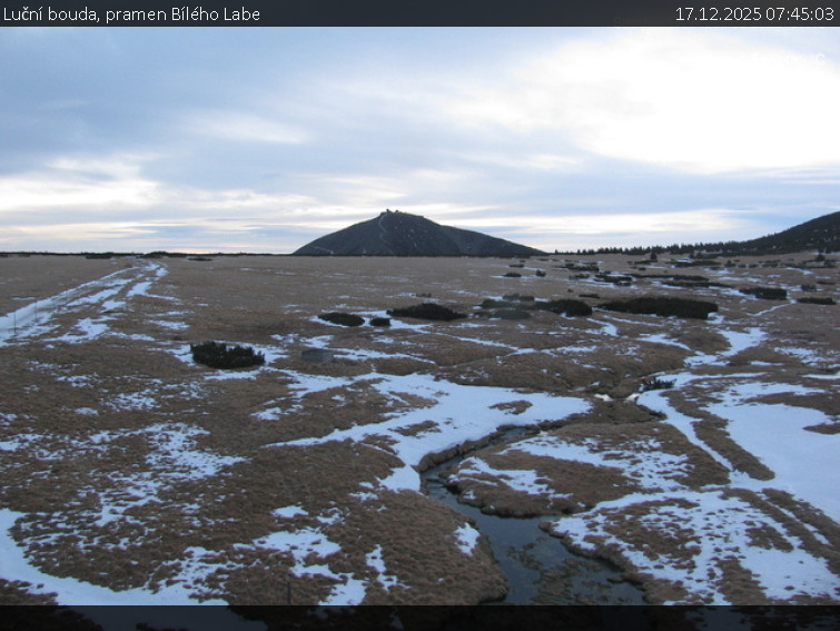 Luční bouda - Luční bouda, pramen Bílého Labe - 17.12.2025 v 07:45