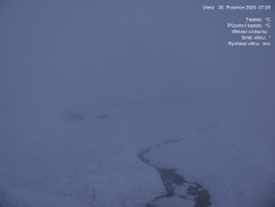 Luční bouda, pramen Bílého Labe