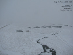 Luční bouda, pramen Bílého Labe