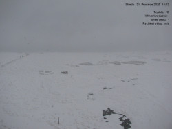 Luční bouda, pramen Bílého Labe