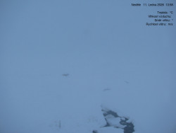 Luční bouda, pramen Bílého Labe