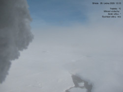 Luční bouda, pramen Bílého Labe