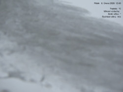 Luční bouda, pramen Bílého Labe