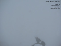 Luční bouda, pramen Bílého Labe