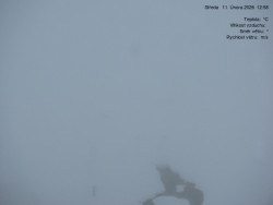 Luční bouda, pramen Bílého Labe