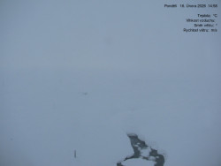 Luční bouda, pramen Bílého Labe