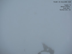 Luční bouda, pramen Bílého Labe