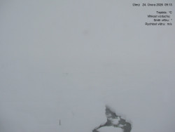 Luční bouda, pramen Bílého Labe