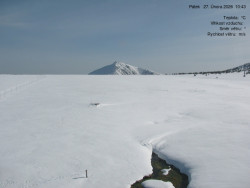 Luční bouda, pramen Bílého Labe